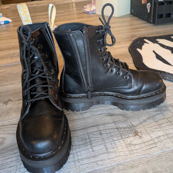 Dr. Martens Vegan Jadon II Boot Mono Platforms - Picture 4 of 11